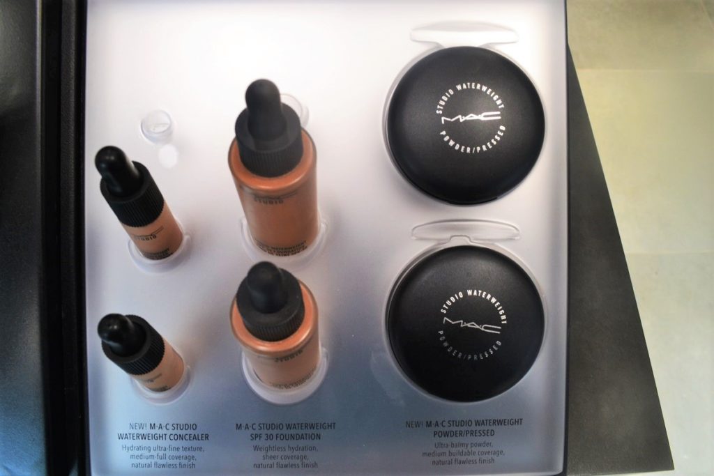 Studio Waterweight SPF 30 Hydrating Foundation, MAC Cosmetics