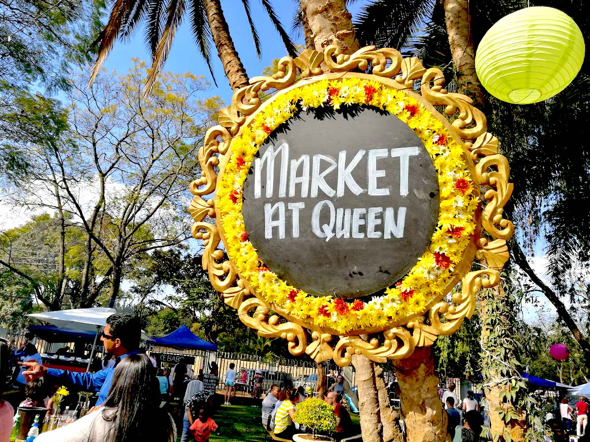 Afternoon Vibes at Market At Queen! Kicking It With Mimi